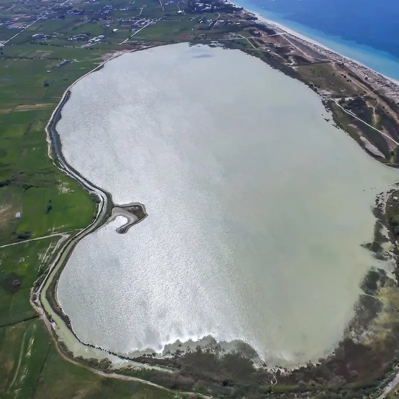 Zout winning in Marmari, Igroviotopos Alikis Park